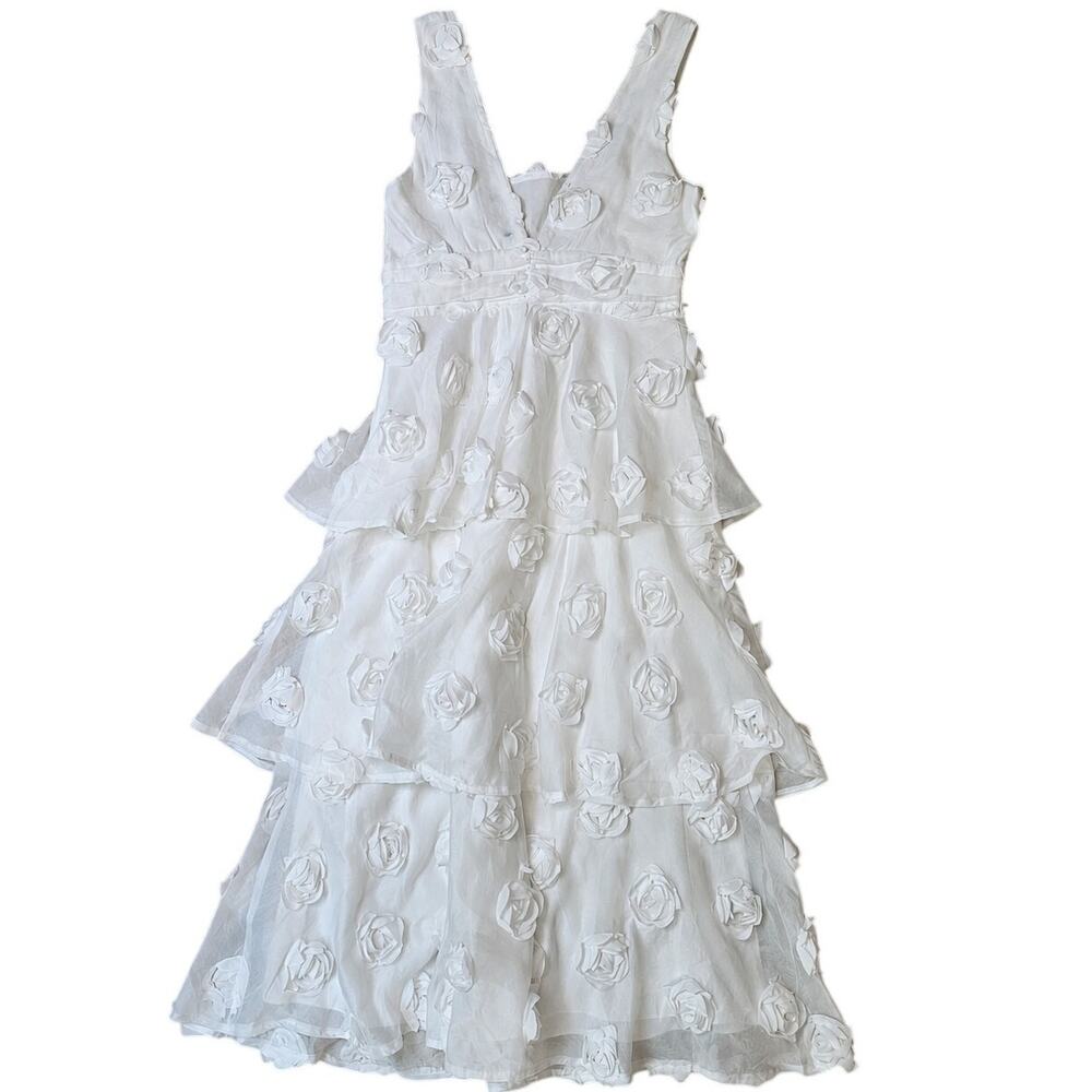 Lulus White Rosette Applique Tiered Maxi Dress Size Medium - Picture 3 of 8